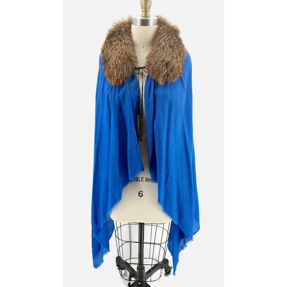 ANNA IRION Cashmere fur capelet Cape in Blue O/S - Picture 2 of 10